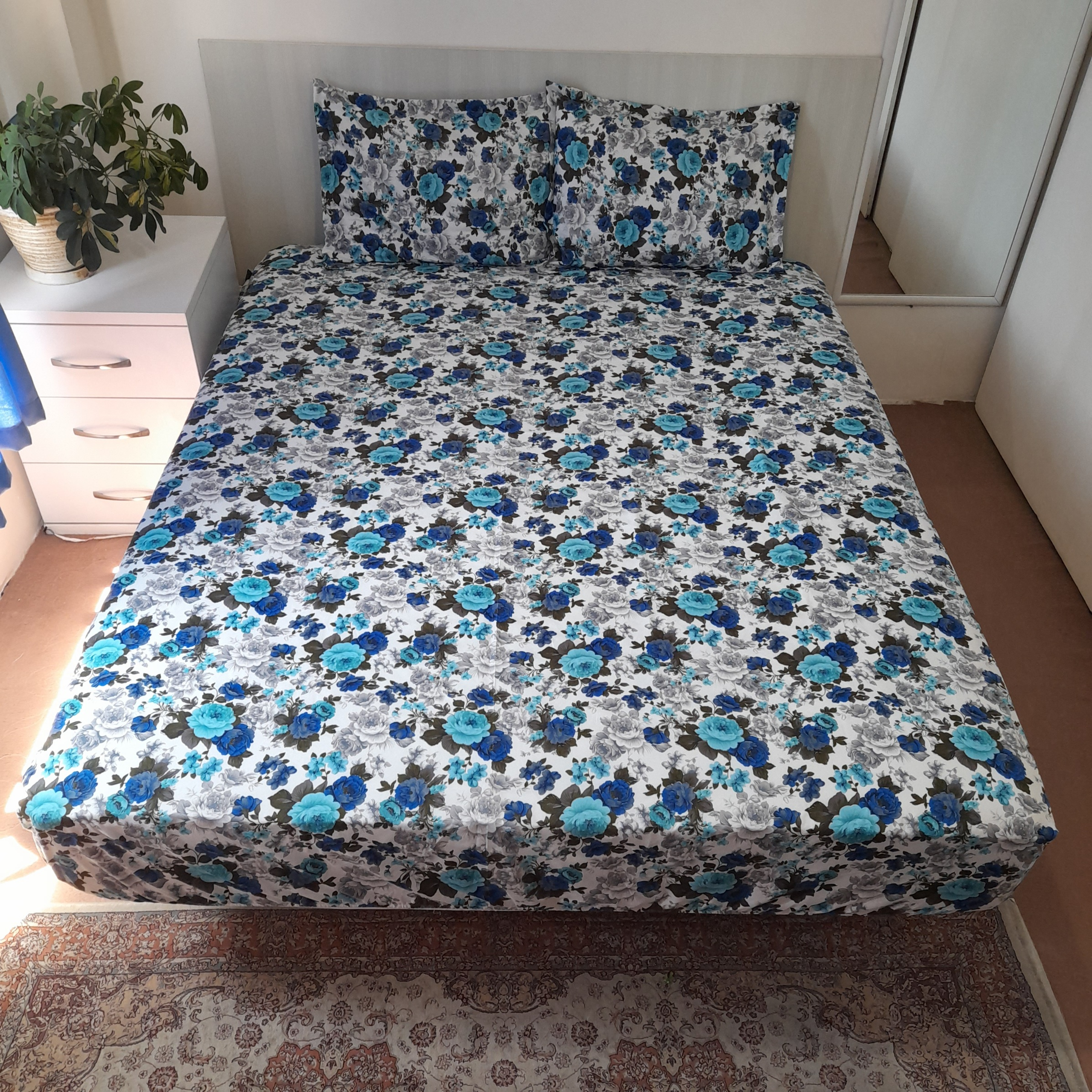 سرویس ملحفه مدل کشدار ni05081 طرح گلدار کد 160  دو نفره سه تکه