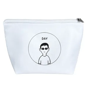 کیف لوازم آرایش دخترانه خندالو مدل روز کد 6439