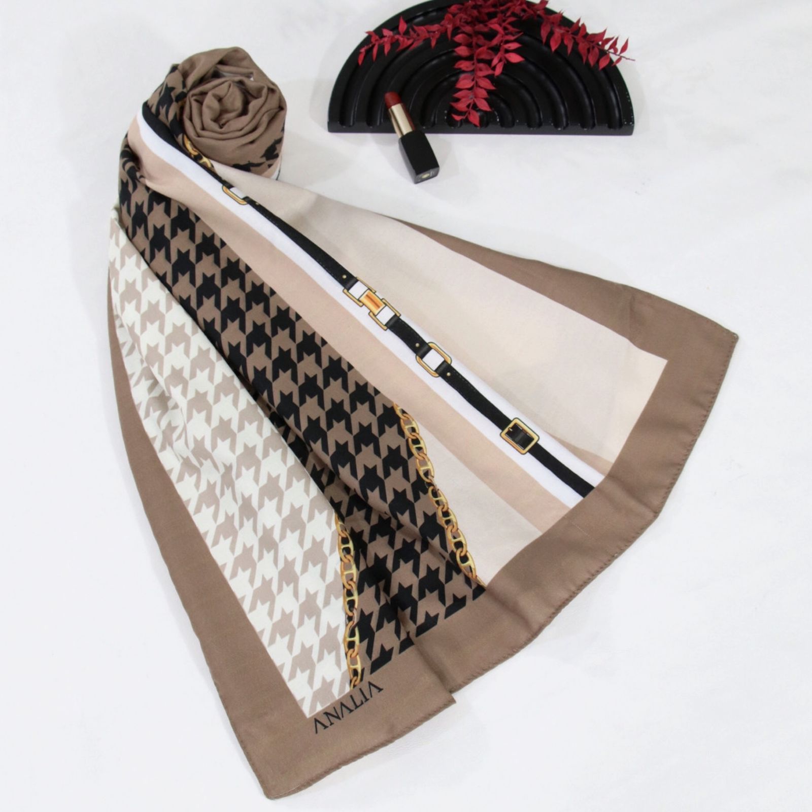 شال زنانه مدل موهر طرح پیچازی کد 2762 - - 5