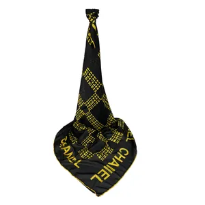 روسری زنانه مدل ابریشم طرح ریز قواره بزرگ