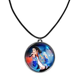 گردنبند خندالو مدل مایکل جکسون Michael Jackson کد 1923719233