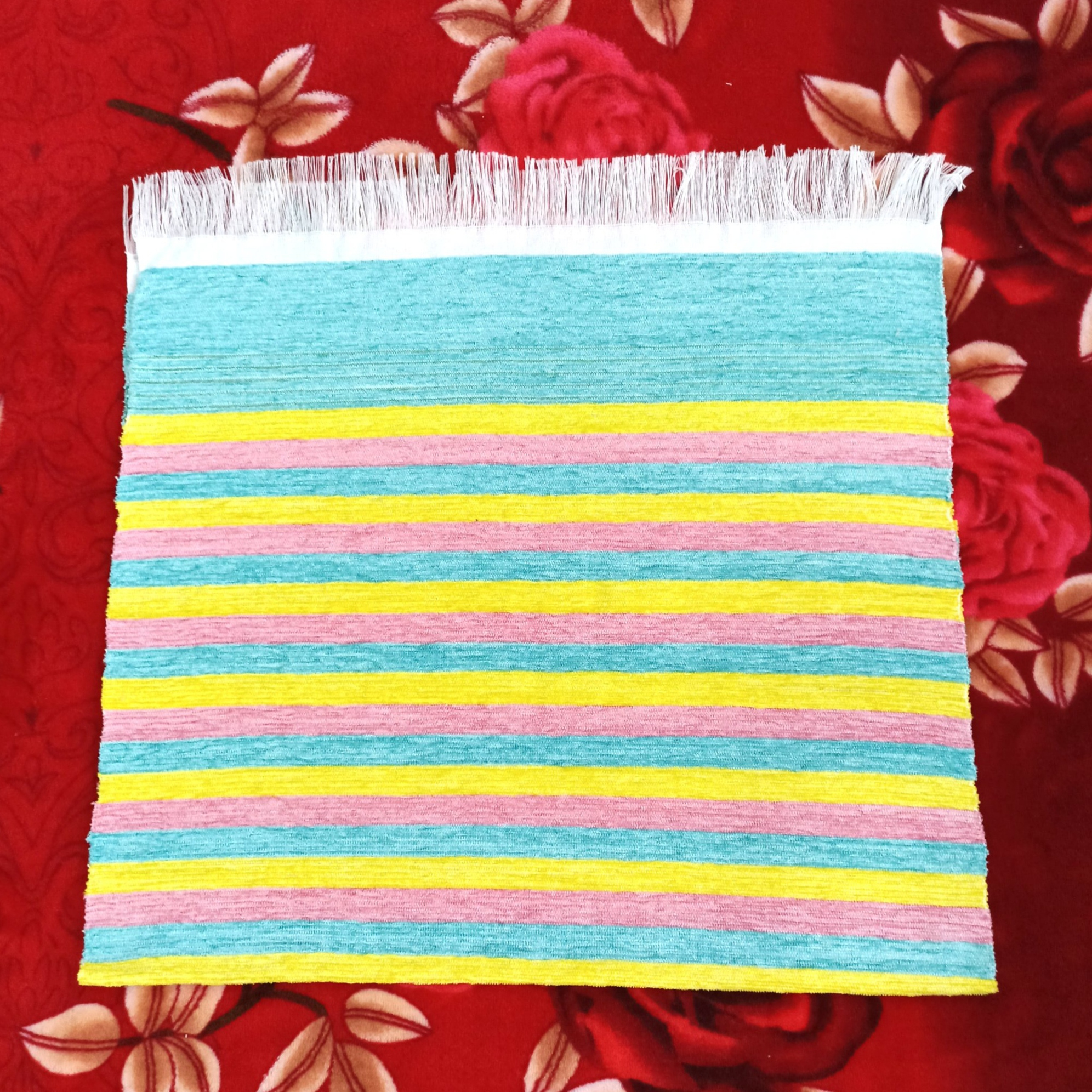 حوله محلی سنتی مدل دستبافت مخمل کد 28  بسته 3 عددی