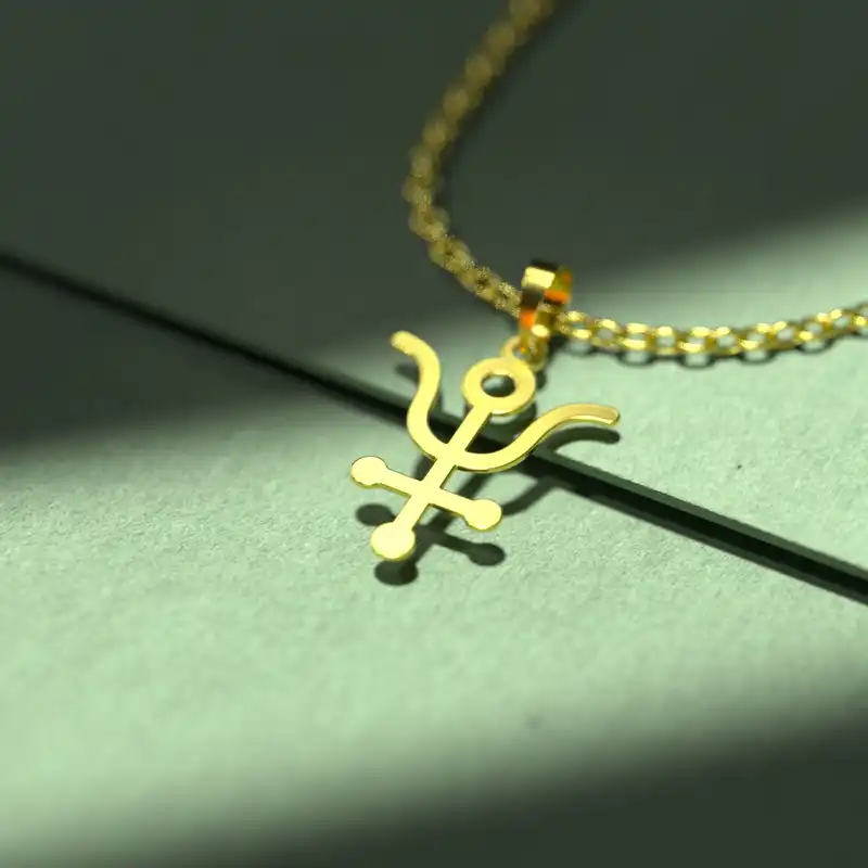 گردنبند طلا 18 عیار زنانه مدوپد مدل هندسی کد D3-1-1029