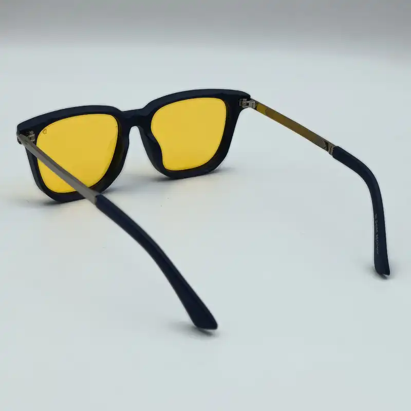 عینک شب دیوید بکهام مدل UM1893