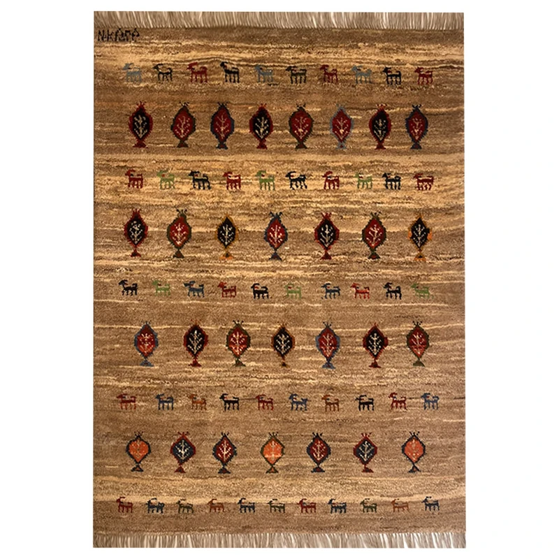 گبه دستبافت قشقایی سه متری کد NKP.RJ0040 زمینه کرم