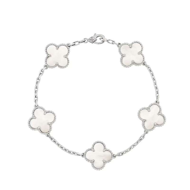 دستبند زنجیری نقره زنانه مدل ونکلیف دستبند زنجیری نقره زنانه مدل ونکلیف