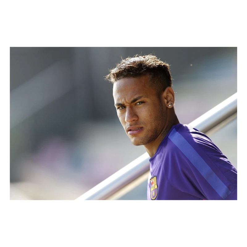 پوستر مدل نیمار کد 2023