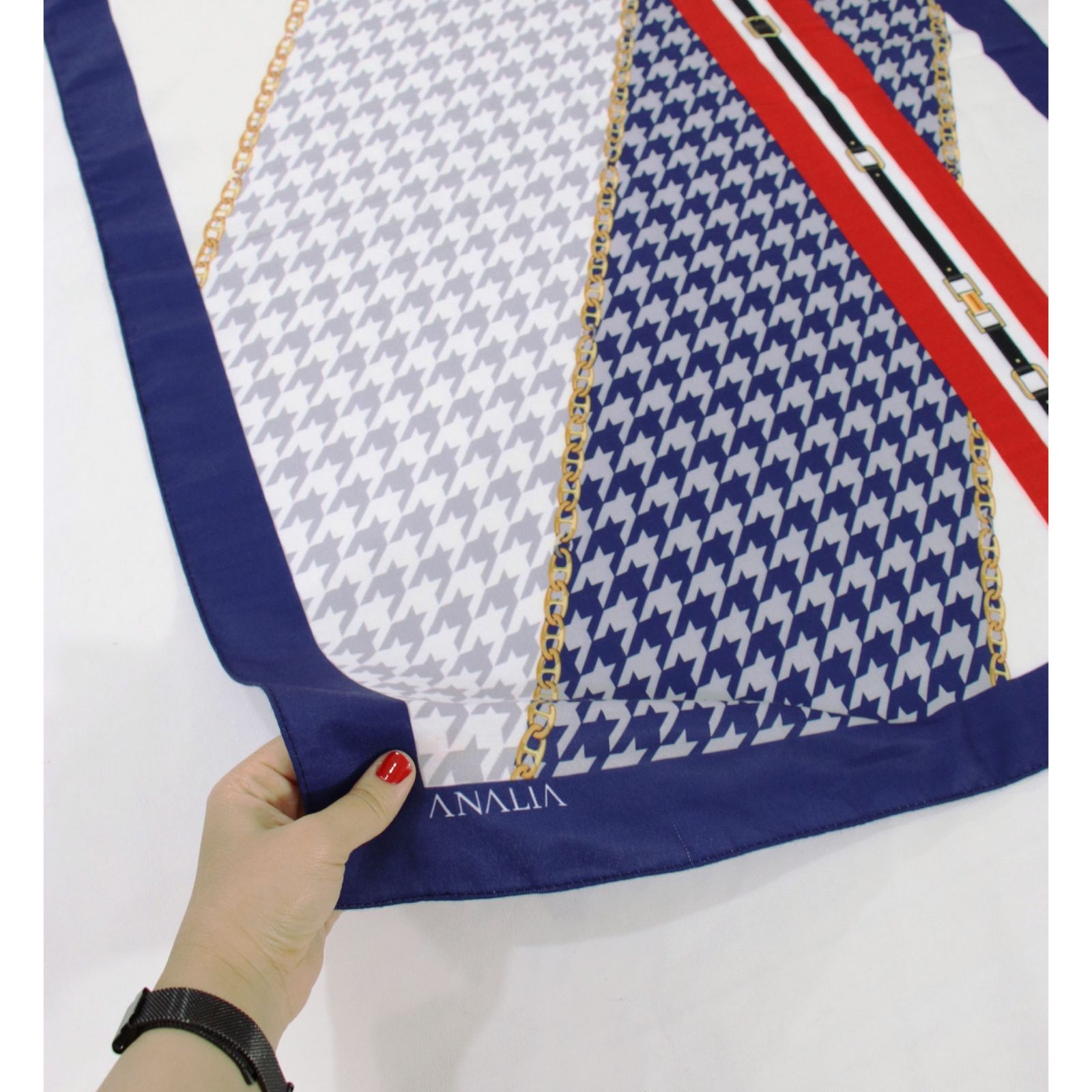 شال زنانه مدل موهر طرح پیچازی کد 2762 - - 38