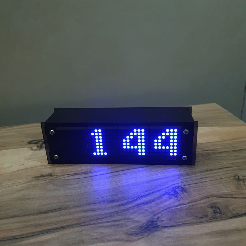 ساعت رومیزی مدل آنلاین کد R13