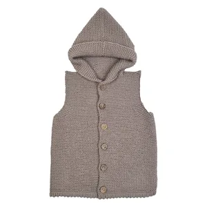 جلیقه نوزادی مدل رکن کلاهدار