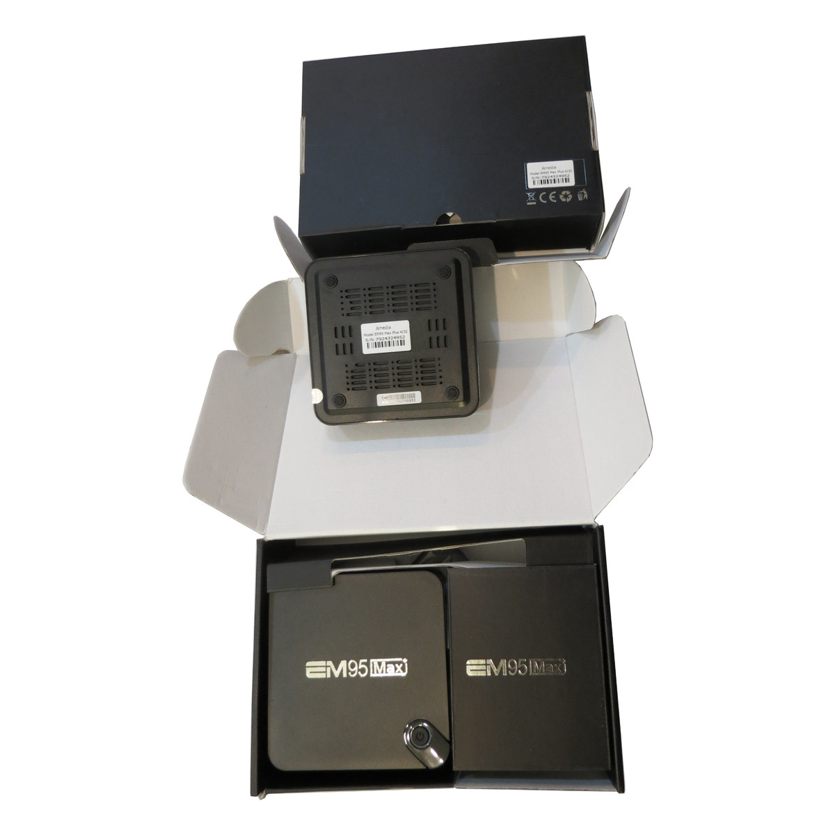 اندروید باکس آ‌مدیا مدل EM95 Max Plus 4-32