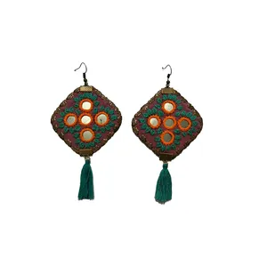 گوشواره سوزن دوزی کد B91