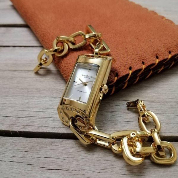 ساعت مچی عقربه ای زنانه لاروس مدل 0417-79244G