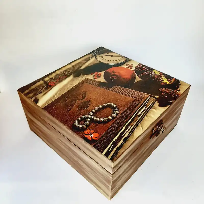 ست هدیه مدل شب یلدا کد YB13 مجموعه 17 عددی