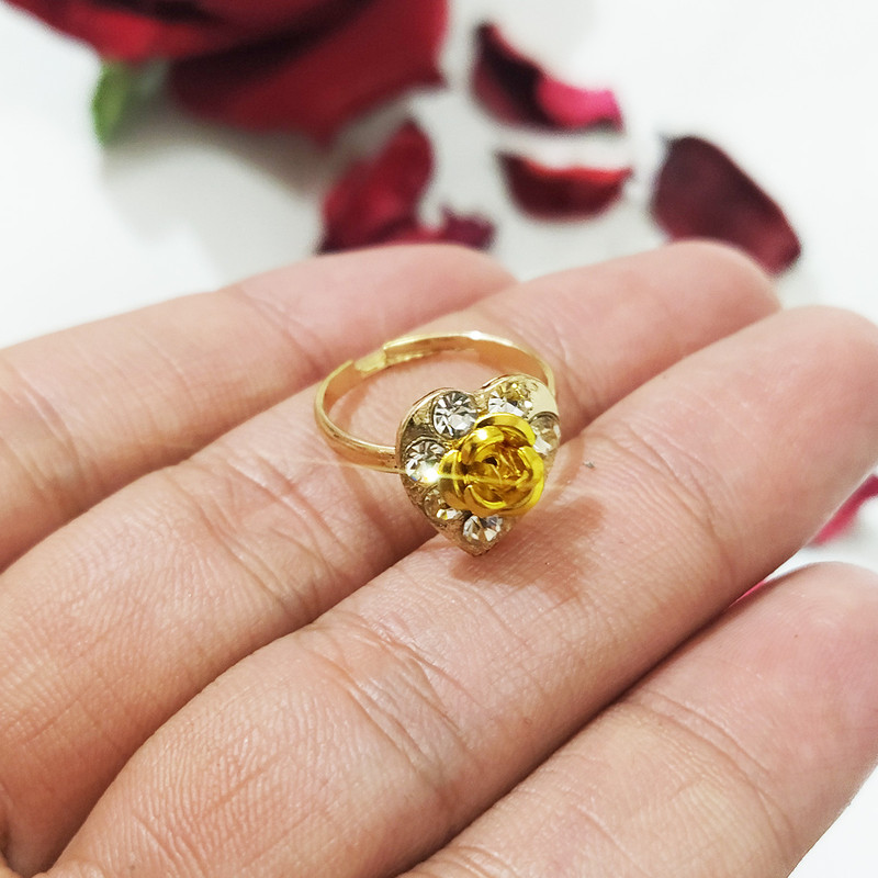 انگشتر دخترانه سلین کالا مدل قلب ce-As20