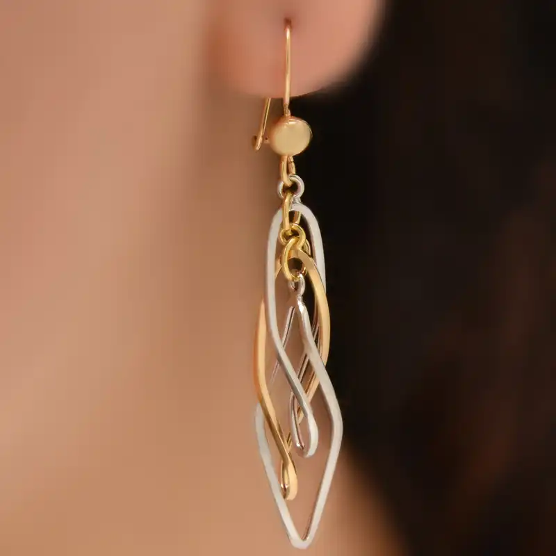 گوشواره طلا 18 عیار زنانه طلای مستجابی کد 670174