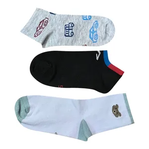 جوراب پسرانه کد 05 مجموعه 3 عددی