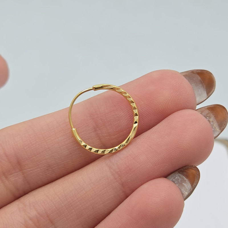 گوشواره حلقه‌ای طلا کم اجرت  18 عیار زنانه طلا و شمش برلیان مدل تراش آینه ای 