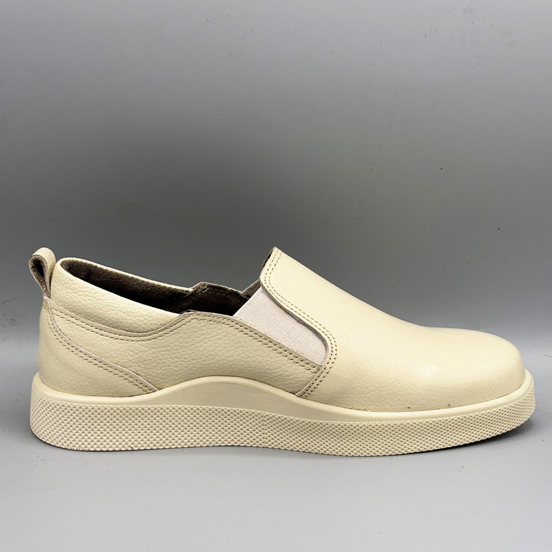 کفش طبی زنانه سی ینا مدل 097