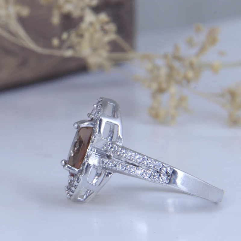 عکس شماره 4 : انگشتر نقره زنانه مدل سنگ الکساندریت برلیان آبکاری رادیوم کد awr_1979