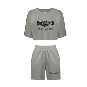 ست نیم تنه و شلوارک زنانه مدل trust no one