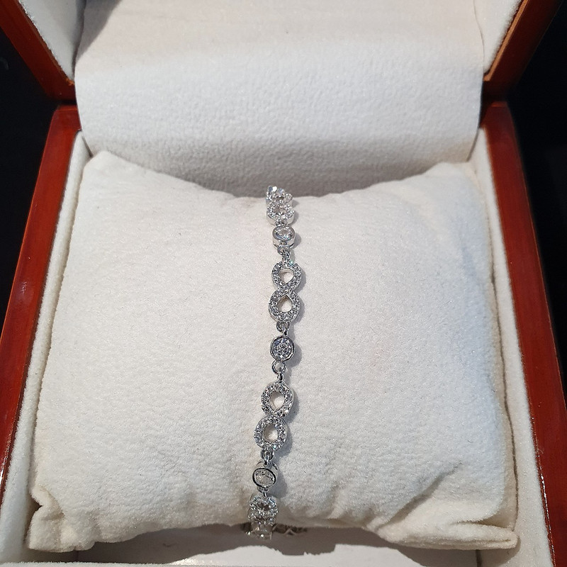 دستبند نقره زنانه جی تی ای مدل بینهایت