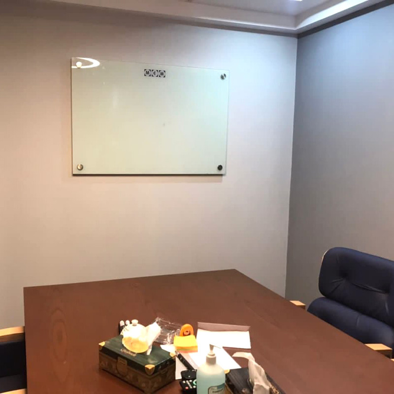 تخته وایت برد شیشه ای عکسنگ مدل AXANG-LACOBEL-10070 سایز 100x70 سانتی متر