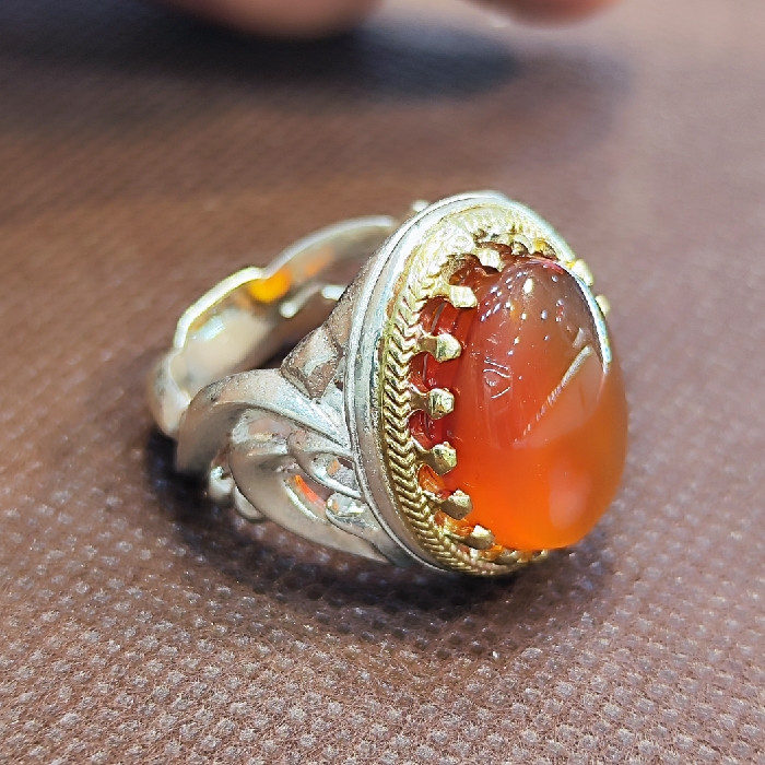 انگشتر نقره مردانه مدل سنگ عقیق یمانی کد 77 انگشتر نقره مردانه مدل سنگ عقیق یمانی کد 77