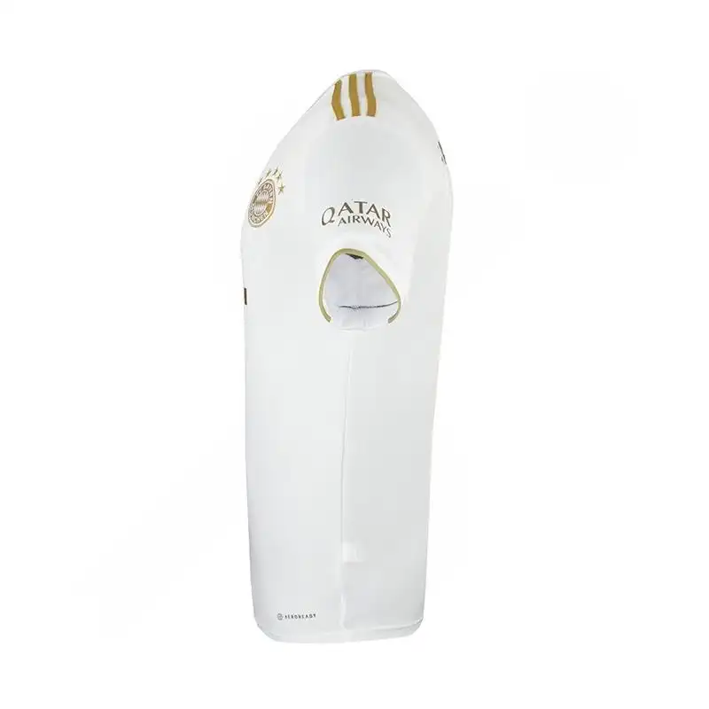 ست تی شرت آستین کوتاه و شلوارک ورزشی مردانه مدل بایرمونیخ کد 23-2022 ISPS