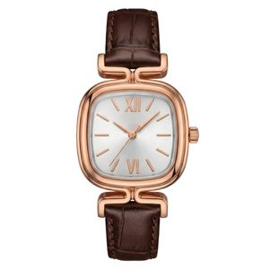 ساعت مچی عقربه‌ای کوارتز زنانه مدل کلاسیک لوکس بند چرم کد T5