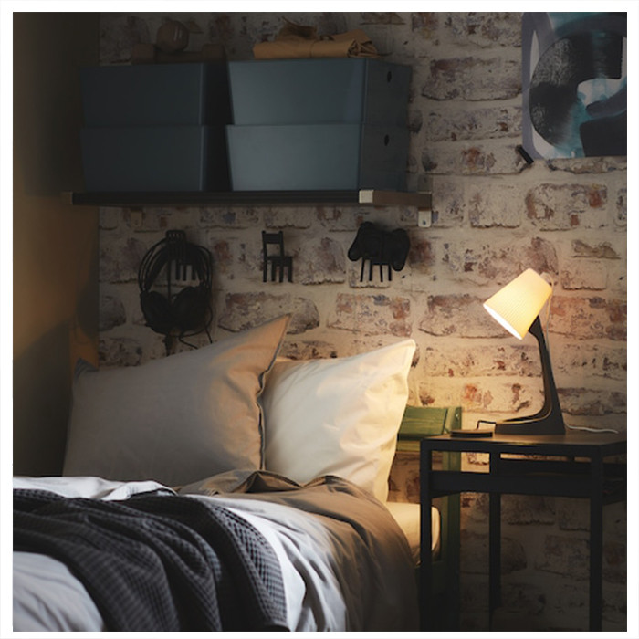 چراغ مطالعه ایکیا مدل 584