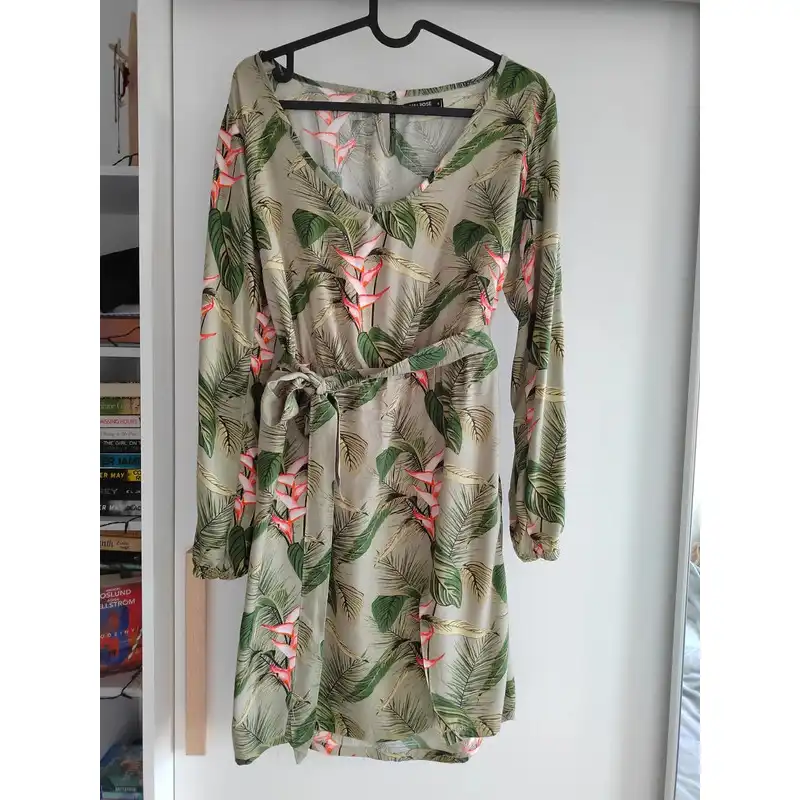 پیراهن زنانه تام اند رز مدل میس فلاور