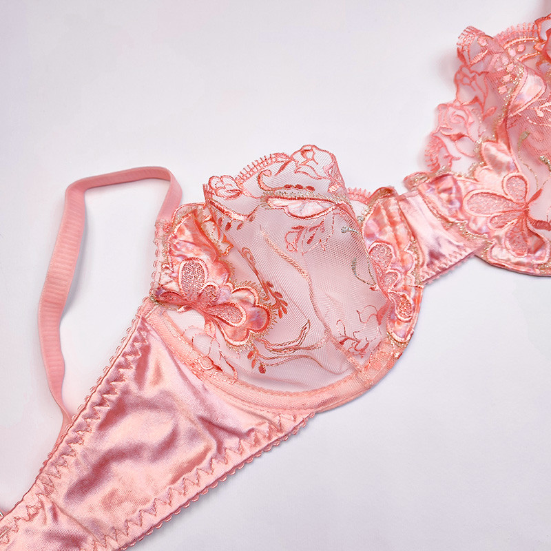 ست شورت و سوتین زنانه ژینا مدل توری کد 12481