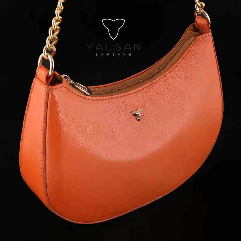 کیف دوشی زنانه چرم یلسان مدل دلسا کد DLSA-077-BS
