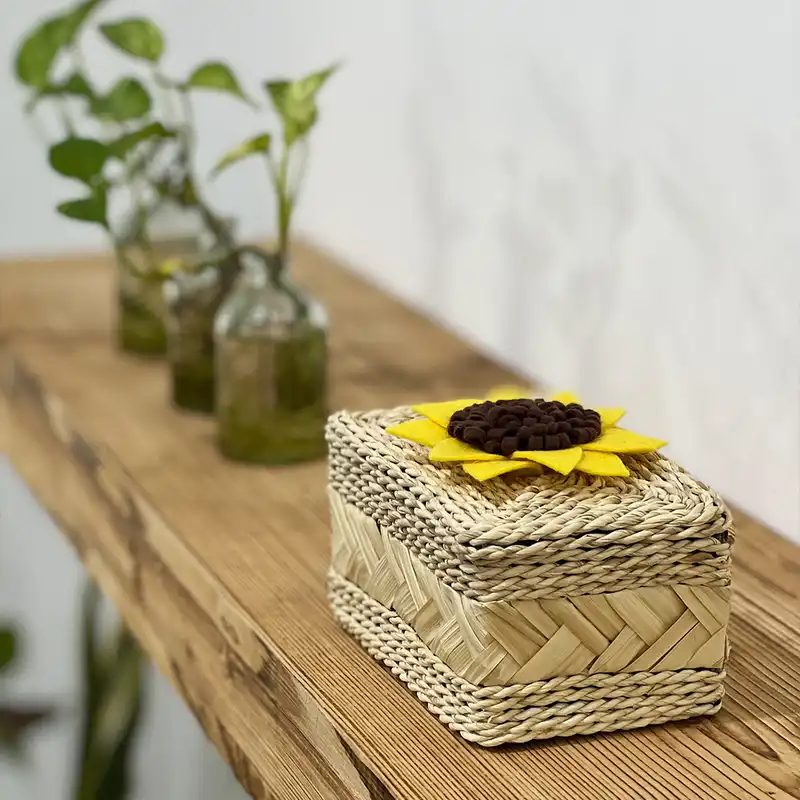 جاسوزنی حصیری مدل آفتاب گردان