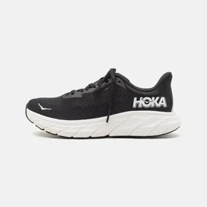 hoka arahi7