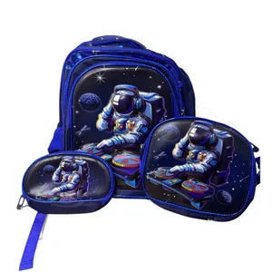 کوله پشتی مدل فضا نورد به همراه کیف تغذیه و جامدادی