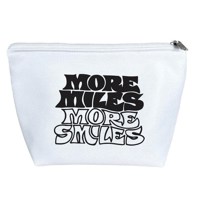 کیف لوازم آرایش دخترانه خندالو مدل مایل بیشتر لبخند بیشتر کد 9243