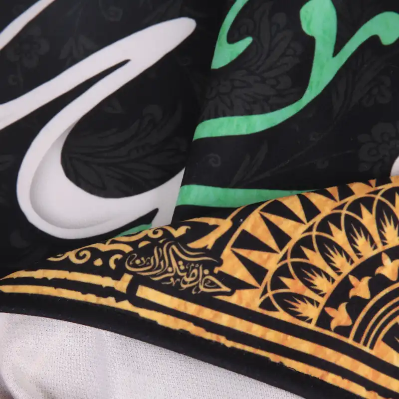 پرچم خدمتگزاران مدل کتیبه محرم طرح یا اباعبدالله الحسین یا سیدالشهدا کد 4000890