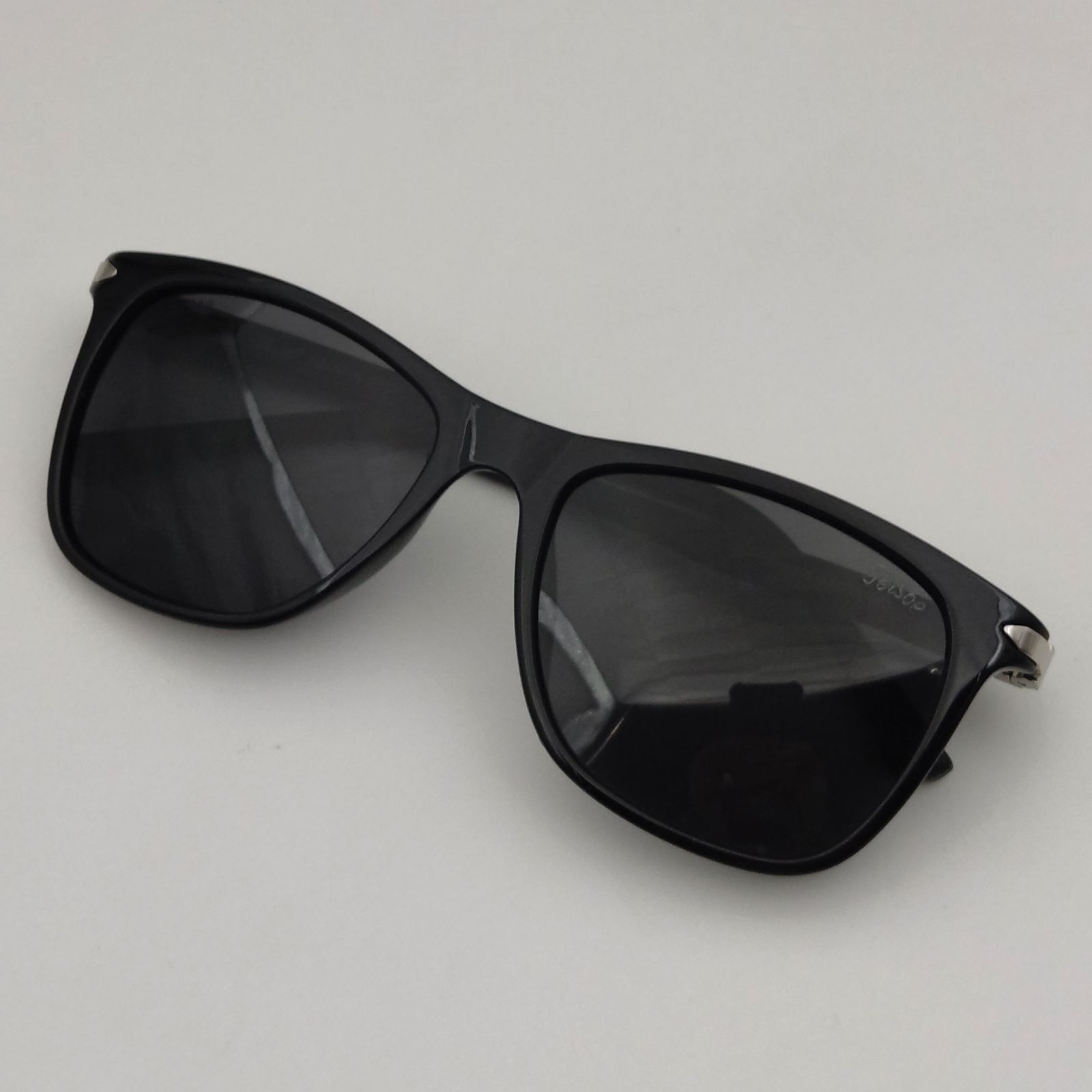 عینک آفتابی ویفرر پلاریزه پرسول مدل TR8075 -  - 8