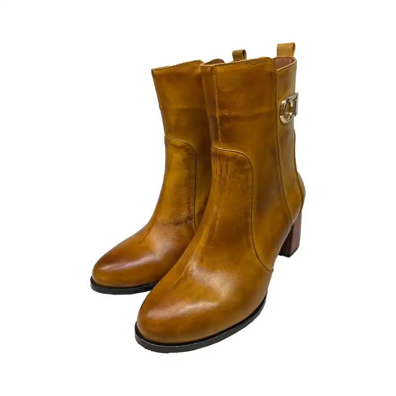 نیم بوت زنانه سرزمین چرم کد 145310 رنگ عسلی