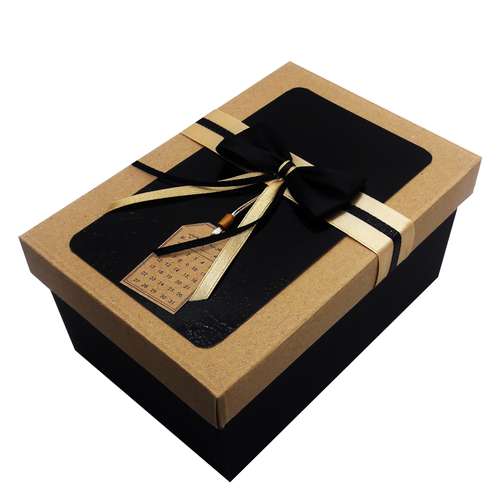 جعبه هدیه مدل GBX-MTZ2014