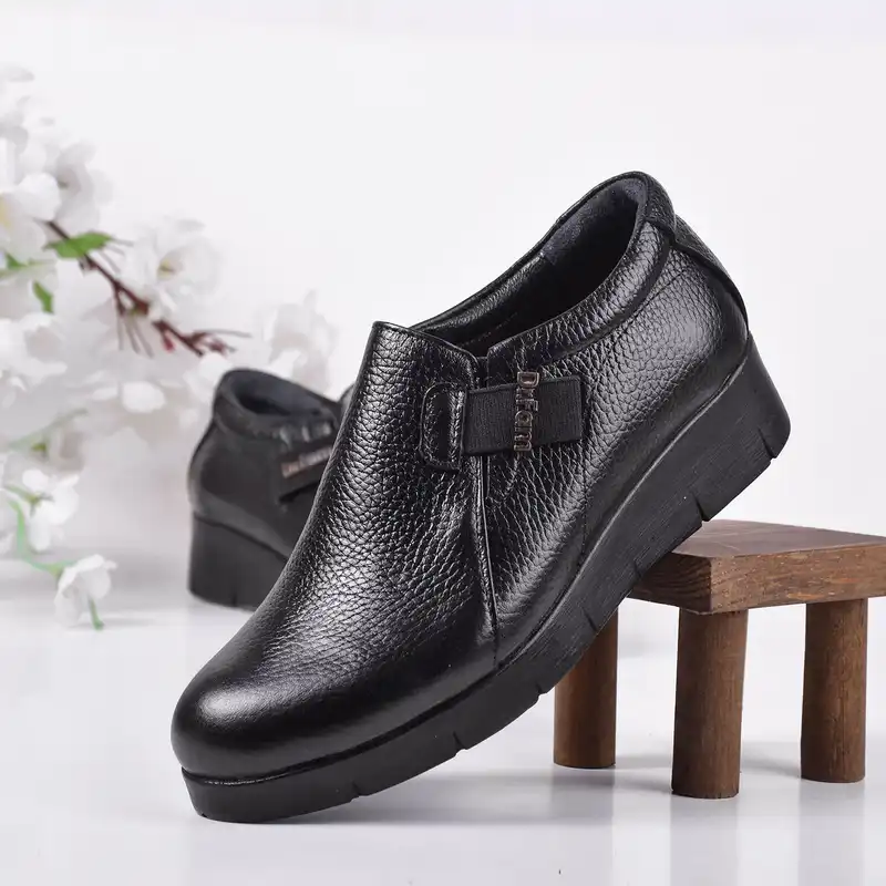 کفش روزمره زنانه دکتر فام کد B.K.2.2.8.0