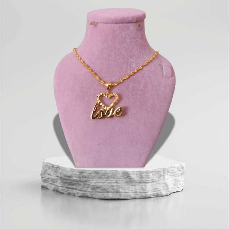 گردنبند دخترانه مدل LOVE