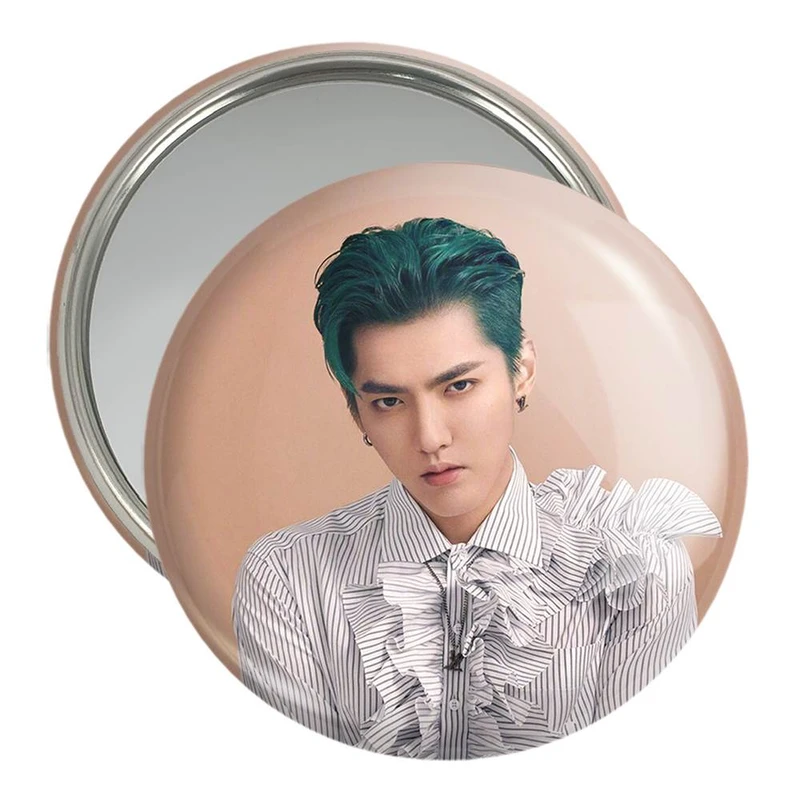 آینه جیبی خندالو مدل کریس وو گروه اکسو EXO  کد 13421