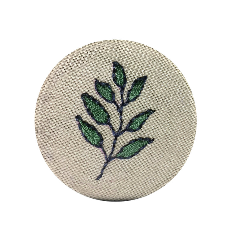 سنجاق سینه زنانه مدل Green Leaf