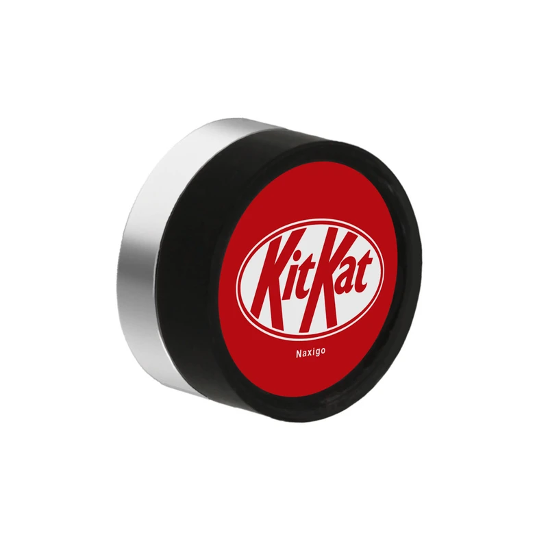 پیرسینگ گوش ناکسیگو مدل شب تاب طرح Kit Kat کد PM6353
