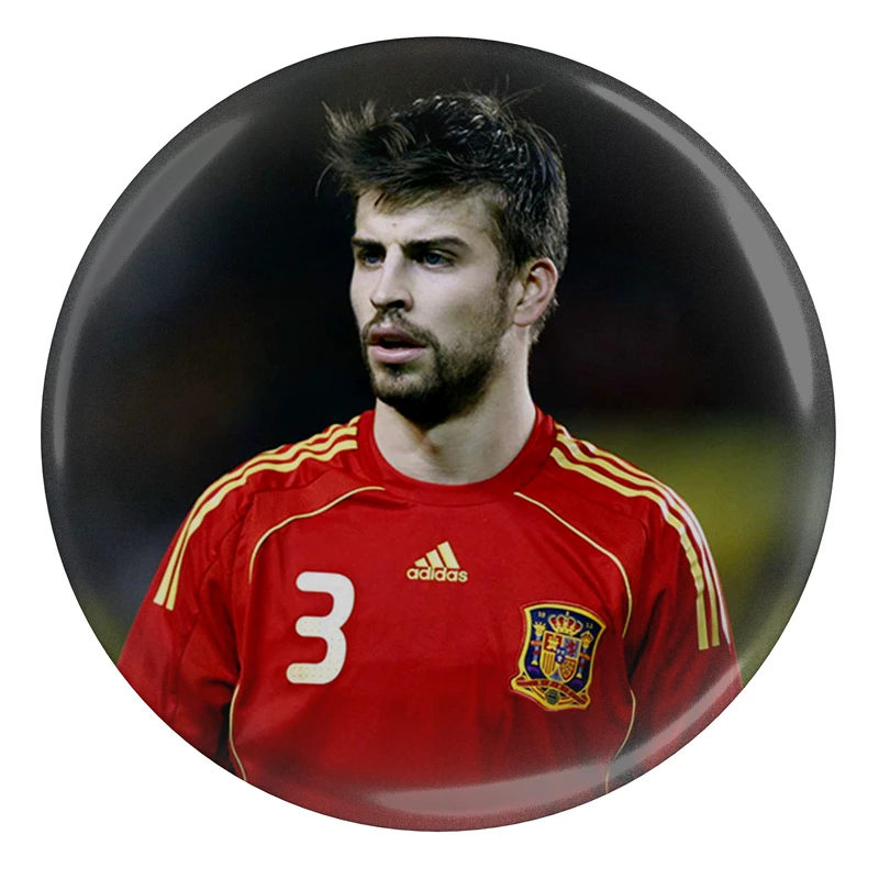 مگنت طرح بازیکن فوتبال جرارد پیکه در بارسلونا اسپانیا مدل S4303 