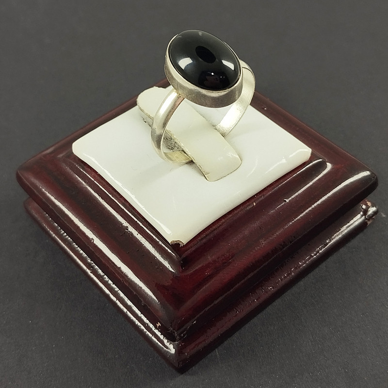 انگشتر نقره زنانه سلین کالا مدل عقیق تربت و حرزدار کد 40