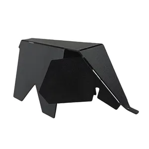 مجسمه مدل D_7